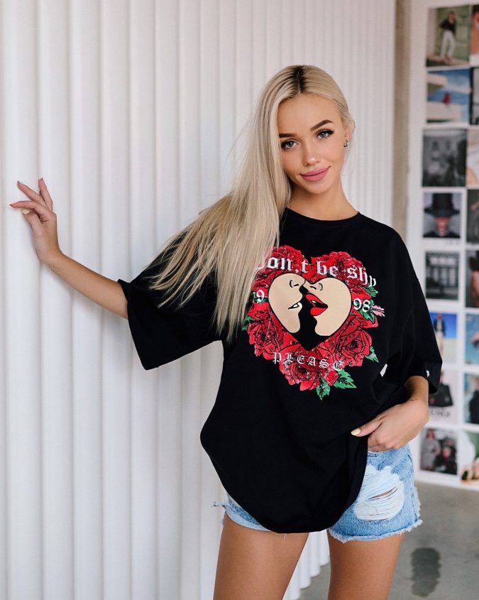 Oversized T-Shirt Lovers – One size