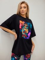 Oversized T-Shirt Pin-Up Girl – One size